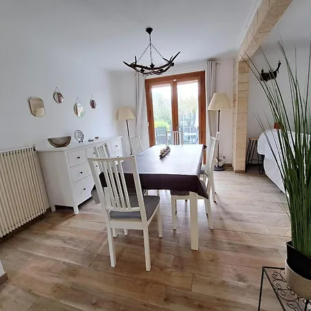 Tatil Evi L'ecureuil Parisien Maison De Charme Avec Jardin Proche Paris *